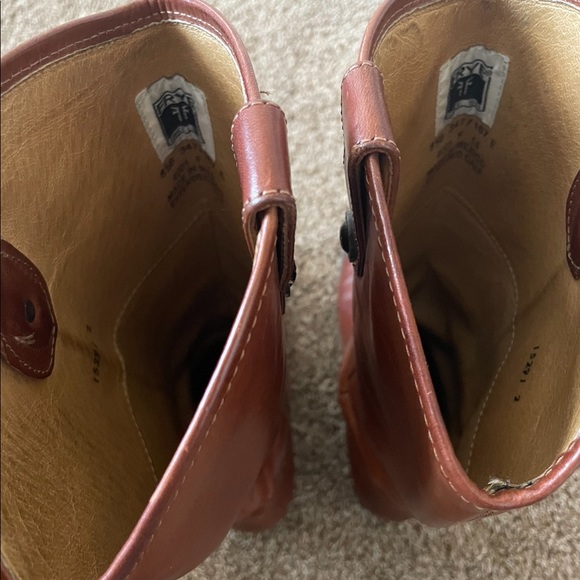 Frye Melissa Button Boot - Picture 6 of 7